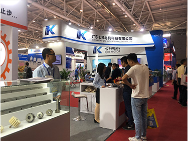 現場給客戶針對性解決方案 現場給客戶針對性解決方案